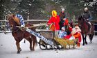 Новогодняя тройка Деда Мороза и Снегурочки